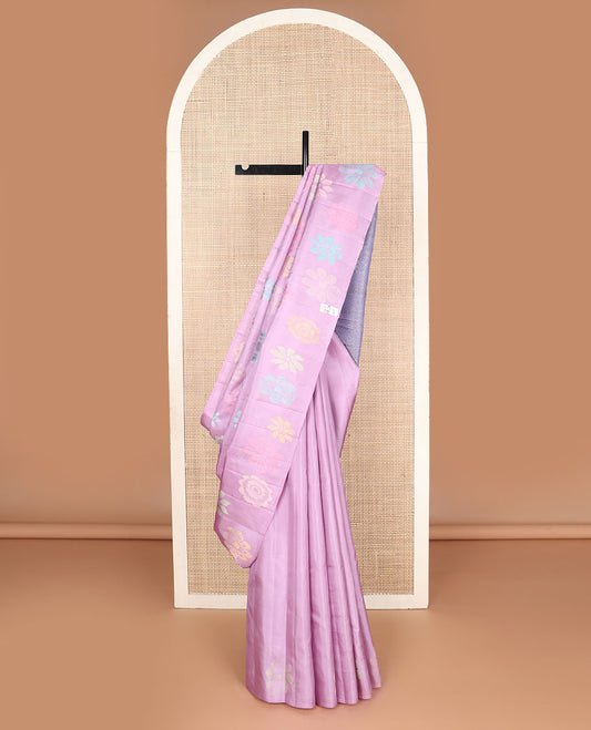 Borderless pink floral meenakari buttas Kanchipuram silk saree, contrast pallu of jaal designs