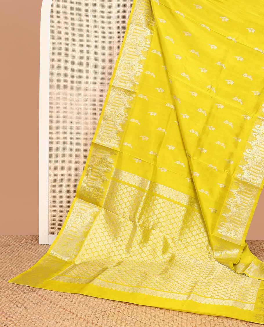 Green motifs venkatagiri silk saree with self zari design border & floral design pallu