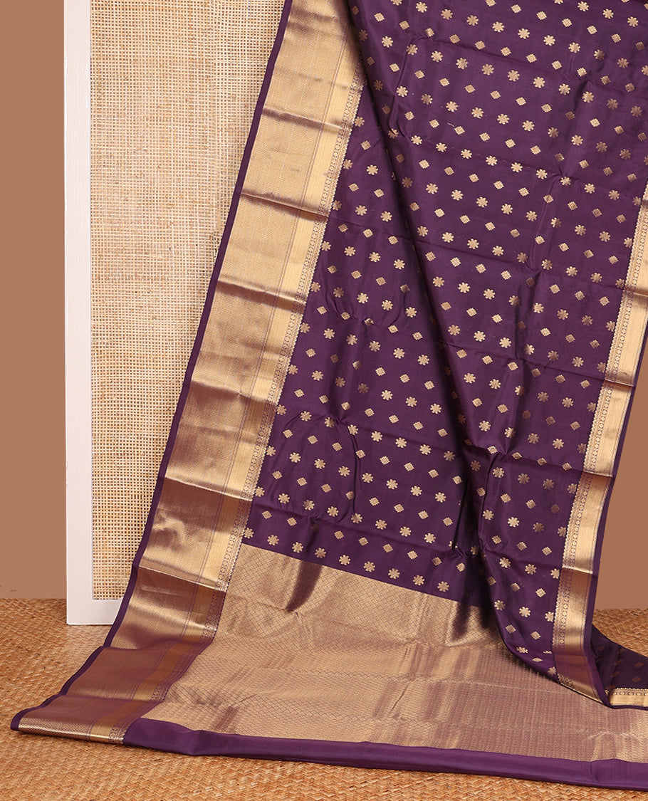 Violet zari buttas Vasundhara silk mix, zari border of thilakam mokku, neli, poun, and then kuli kann designs, and jaal pallu