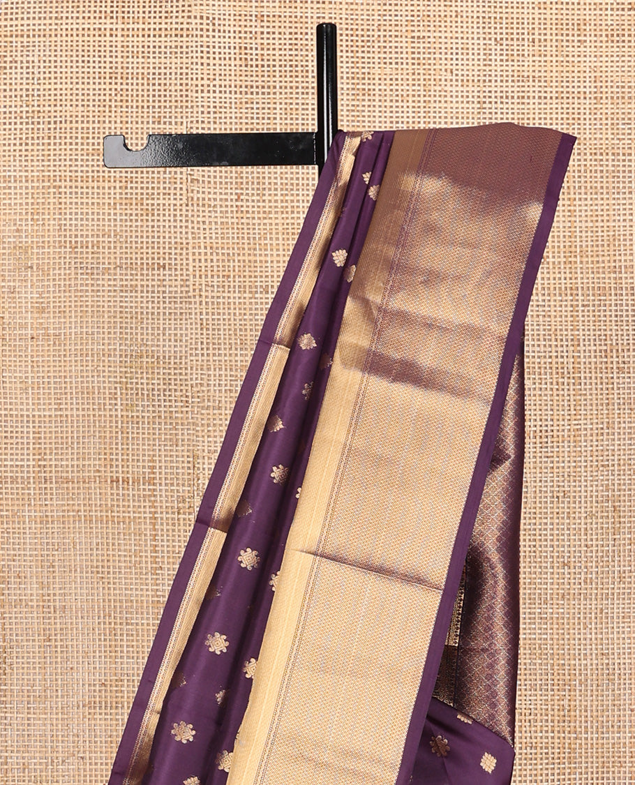 Violet zari buttas Vasundhara silk mix, zari border of thilakam mokku, neli, poun, and then kuli kann designs, and jaal pallu
