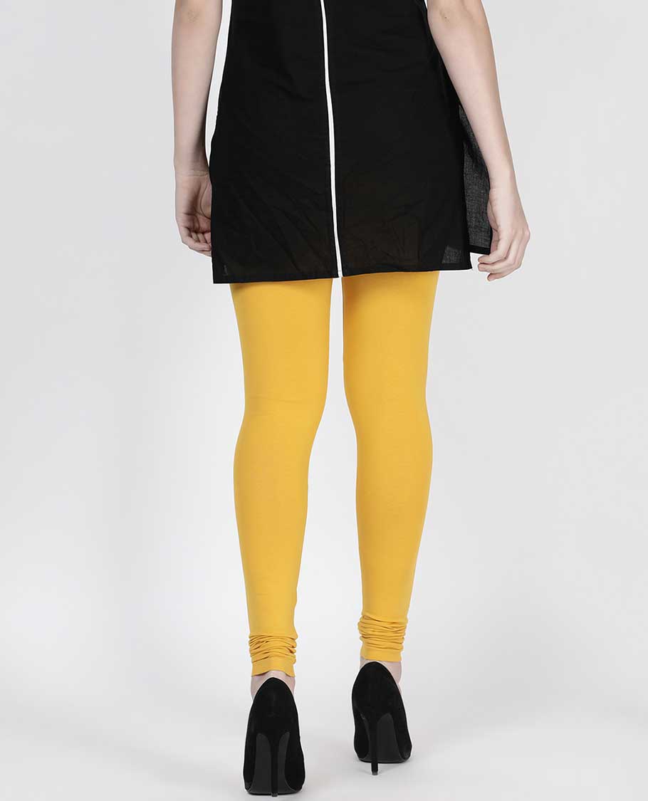 Enthralling yellow plain design twin birds legging