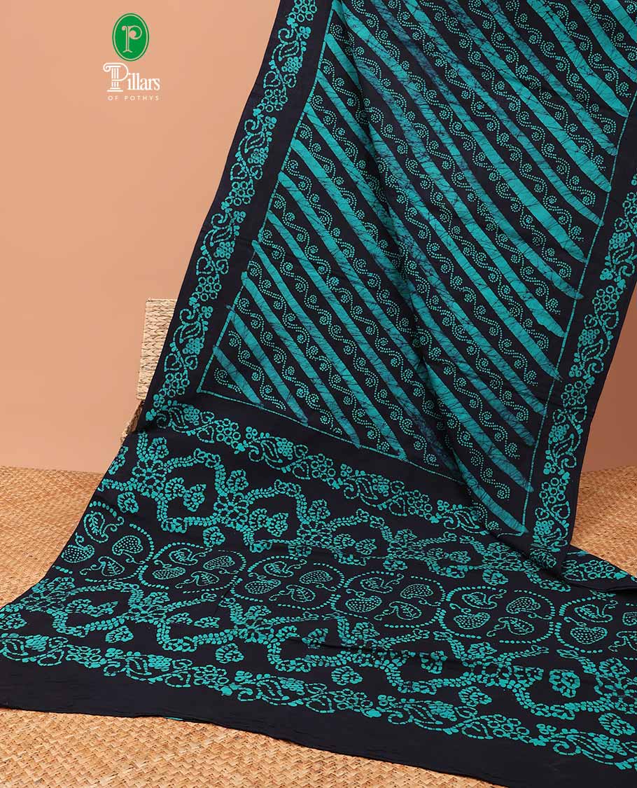 navy blue batik design sungudi cotton saree with bandhini design border & bandhni design pallu