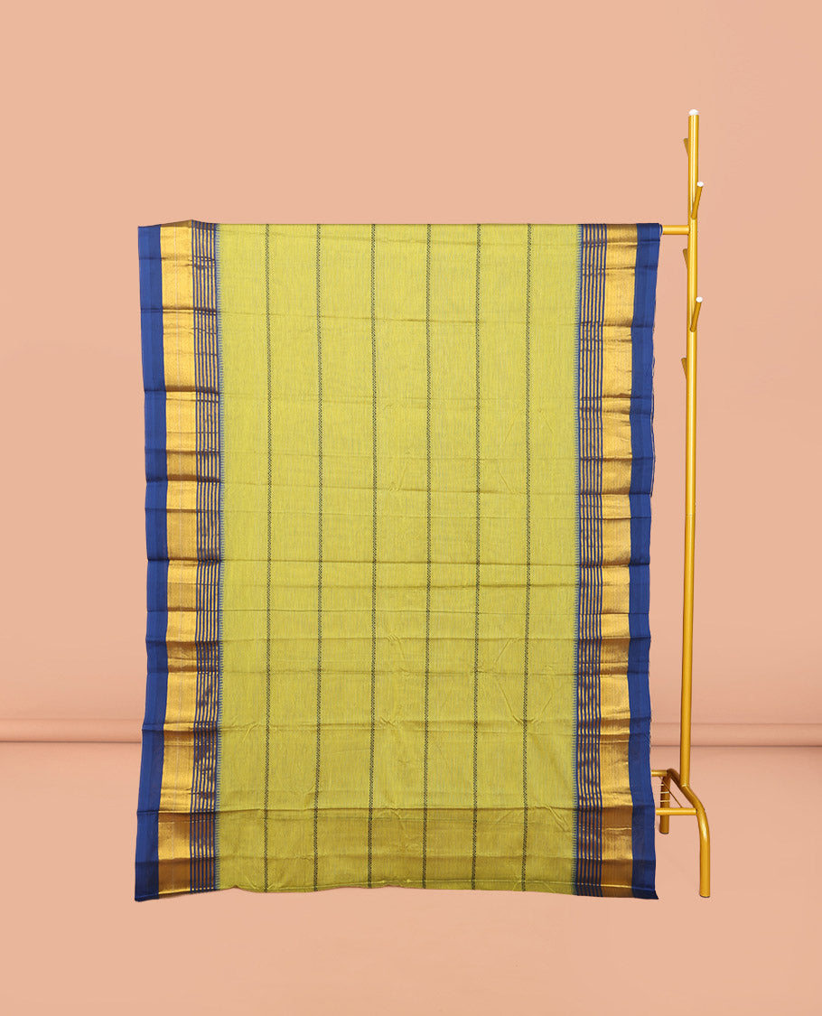 Green Narayanpet Cotton Saree, Adorned with Veldhari Stripes, Complemented by a Contrast Temple Traditional Zari Design Border, Striped Pallu, and Comes Without a Blouse