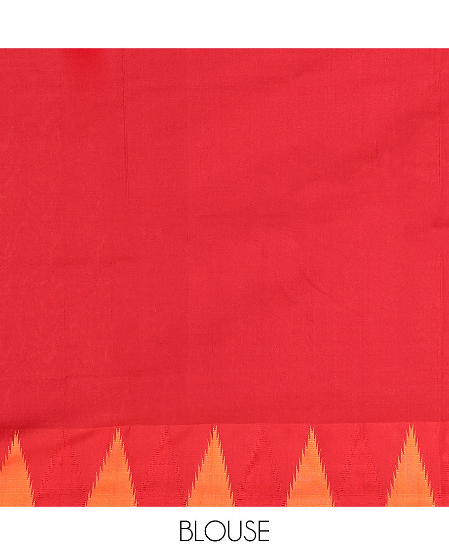 Green Plain Bangalore Silk Saree, Complemented by a Contrast Temple Border, Pallu of Stripes, and a Contrast Blouse