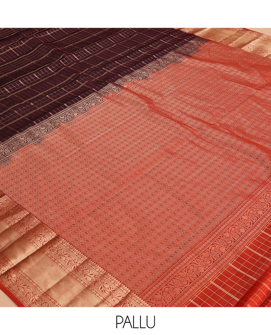 Brown Checked Vasundhara Lite Silk Mix Saree, a Contrast Kodi Visiry-Mayil Kann Border, a Contrast Blouse