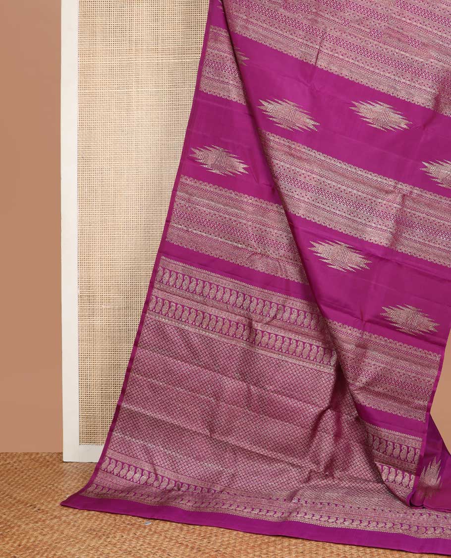 Borderless purple floral design kancheepuram silk saree with argyle design pallu