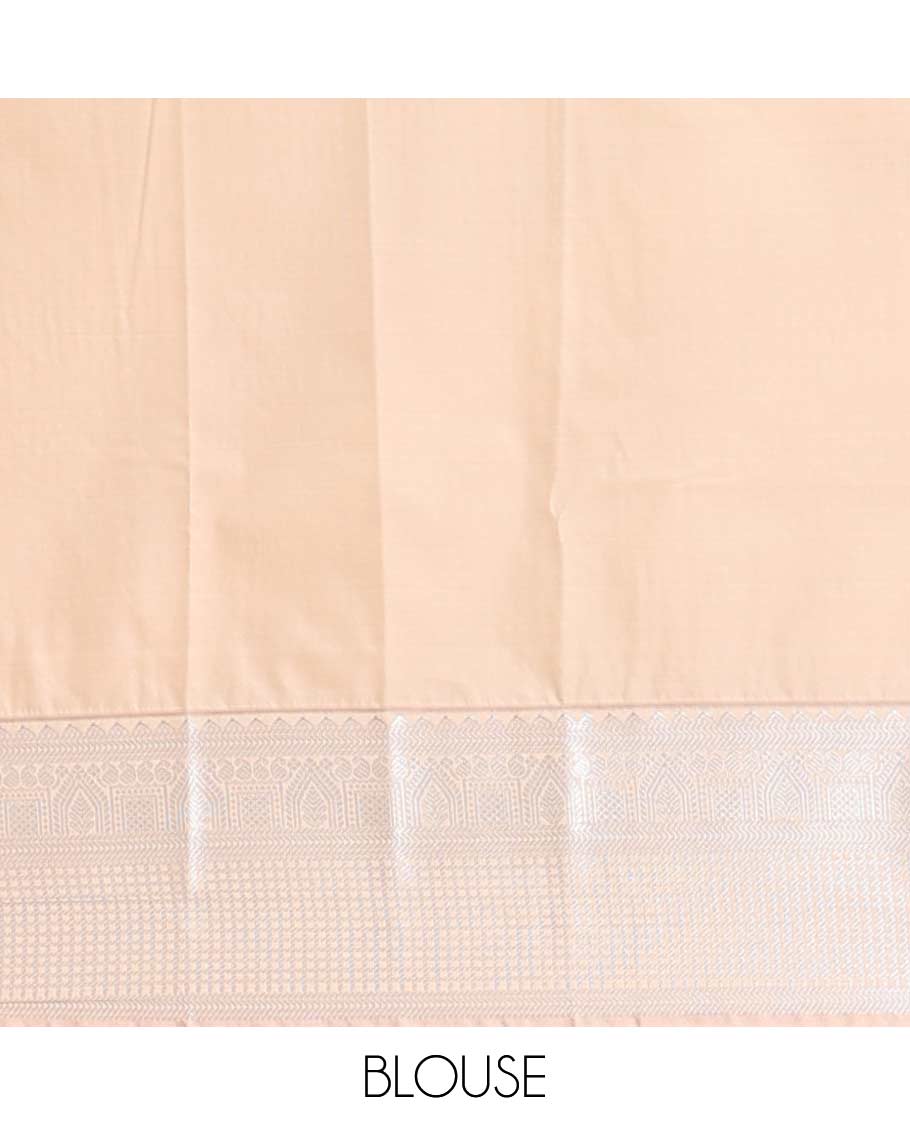 Red checked, paisley design gift saree with contrast zari design & checked zari design pallu