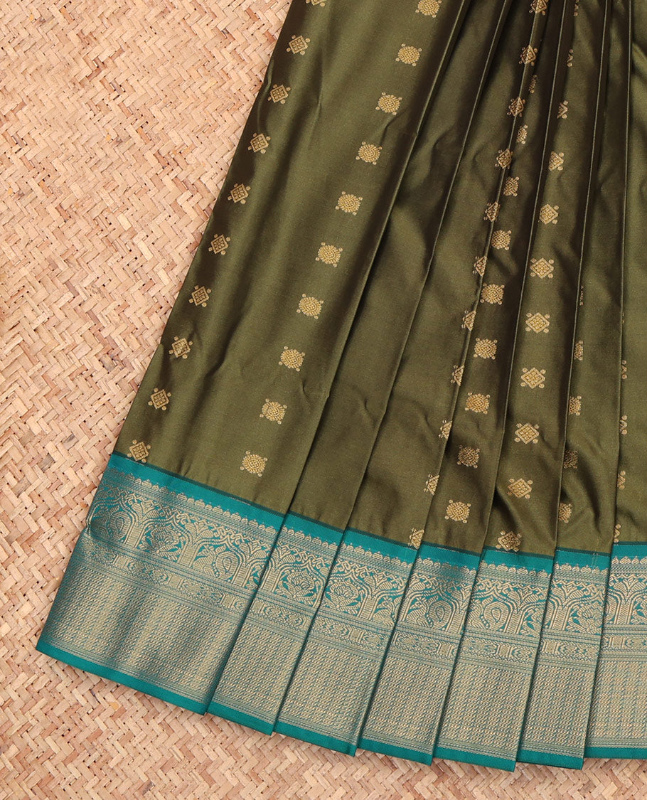Green Budget Silk Saree, Bedecked with Zari Buttas, a Contrast Traditional Zari Border, Intricate Pallu, and a Contrast Blouse