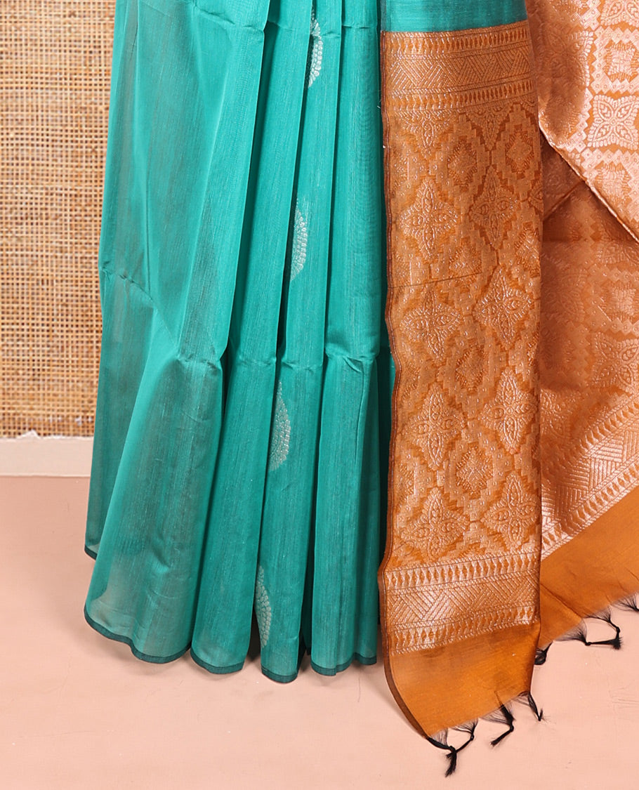Borderless Green Semi-Silk Cotton Saree, Beautified with Zari Buttas All Over Its Body, Complemented by Contrast Jaal Patterned Pallu, and Paired with a Contrast Blouse