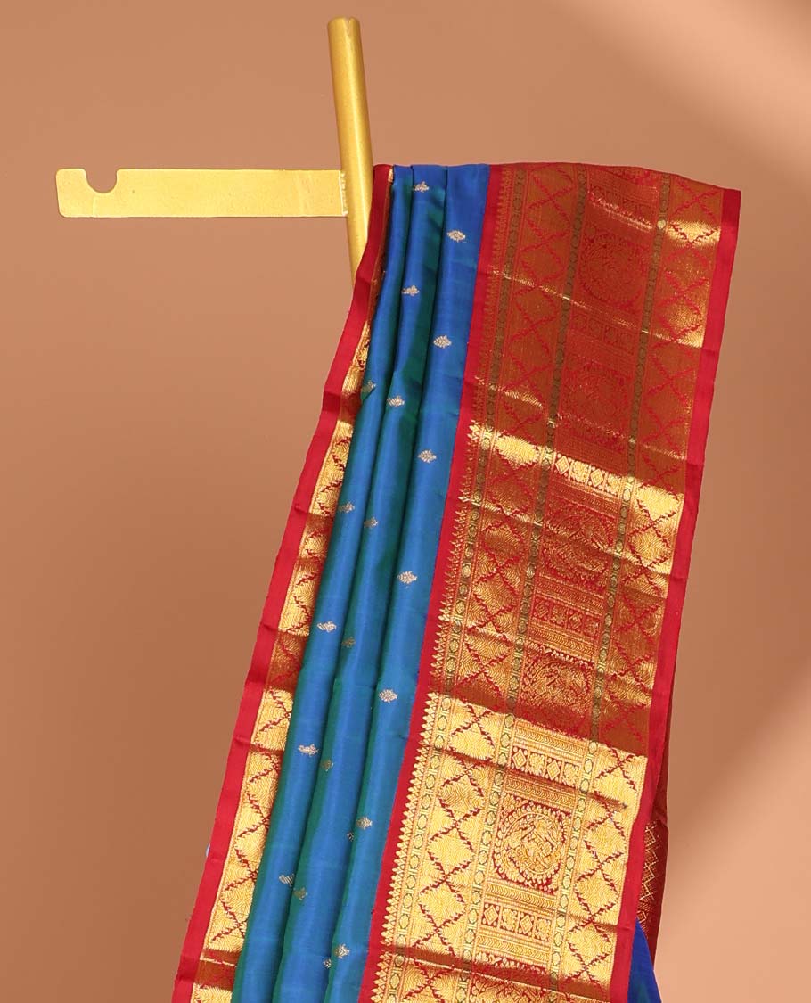 Blue kancheeuram silk saree with contrast korvai zari design border & striped pallu