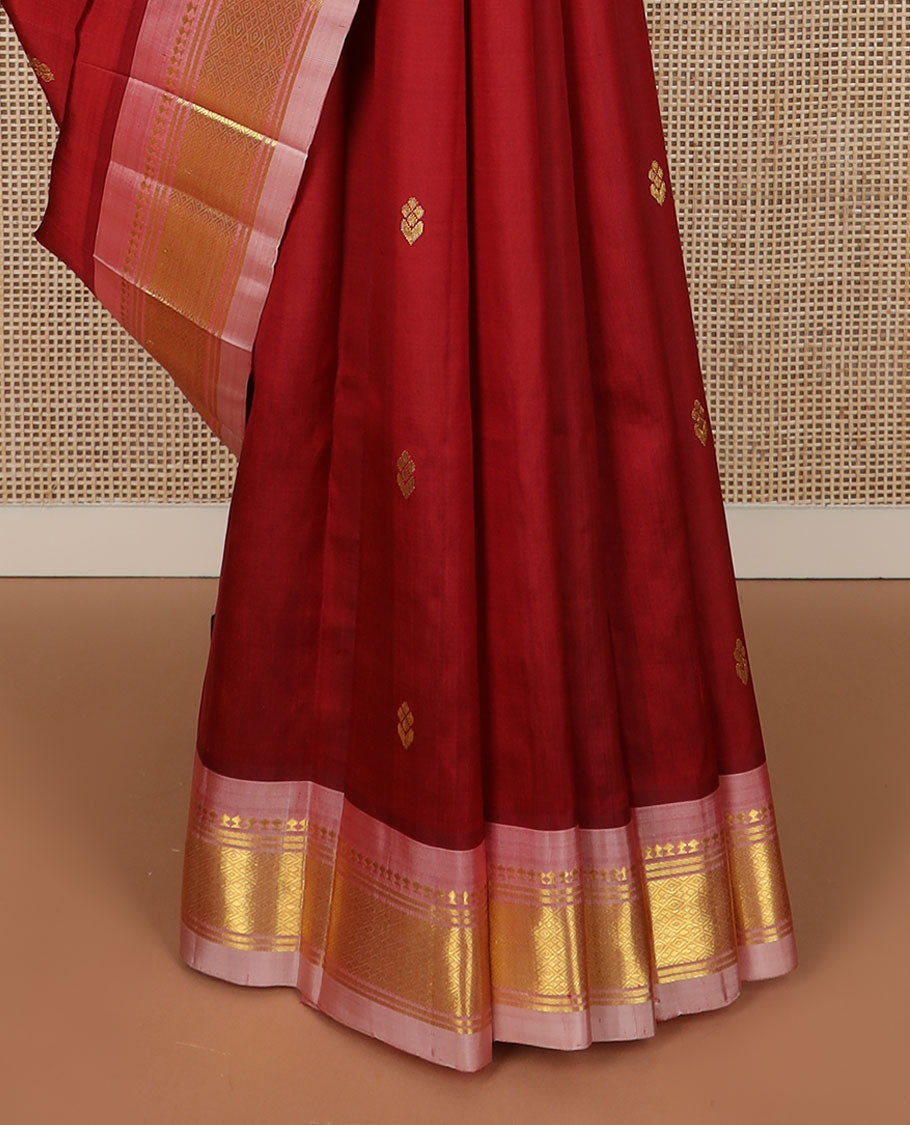 Red zari buttas Kanchipuram silk saree, contrast border of panner sombu, banaras & jaal design & zari design pallu