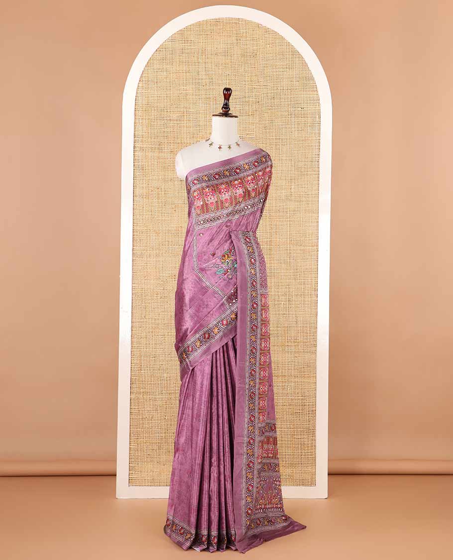 Lavender floral print & mirror embroidery masakali saree,self-border & pallu of print & mirror work, floral printed blouse
