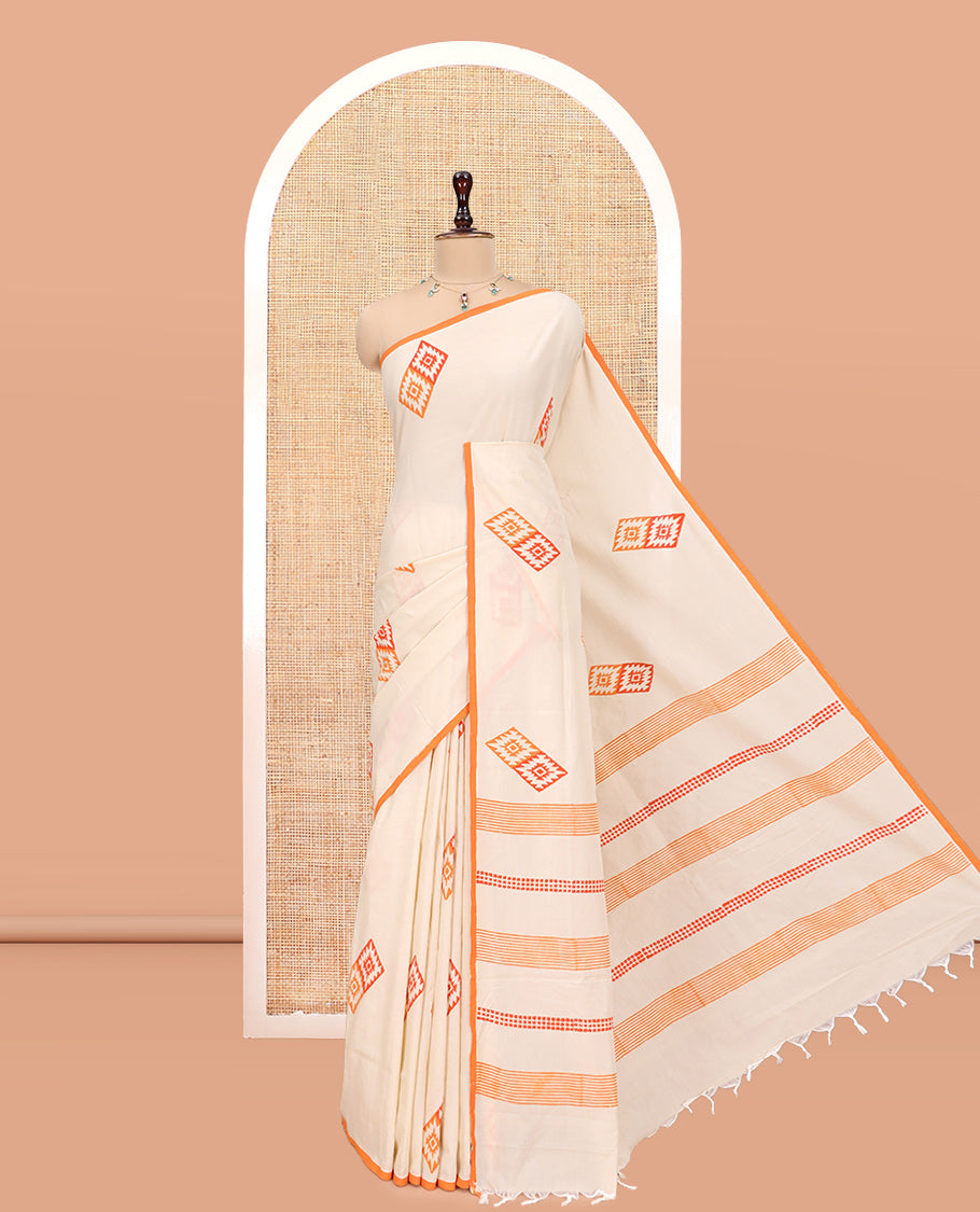 Borderless Cream Diamond Motifs Printed South Cotton Saree Comes with a Matching and a Contrast Block-Printed Blouse