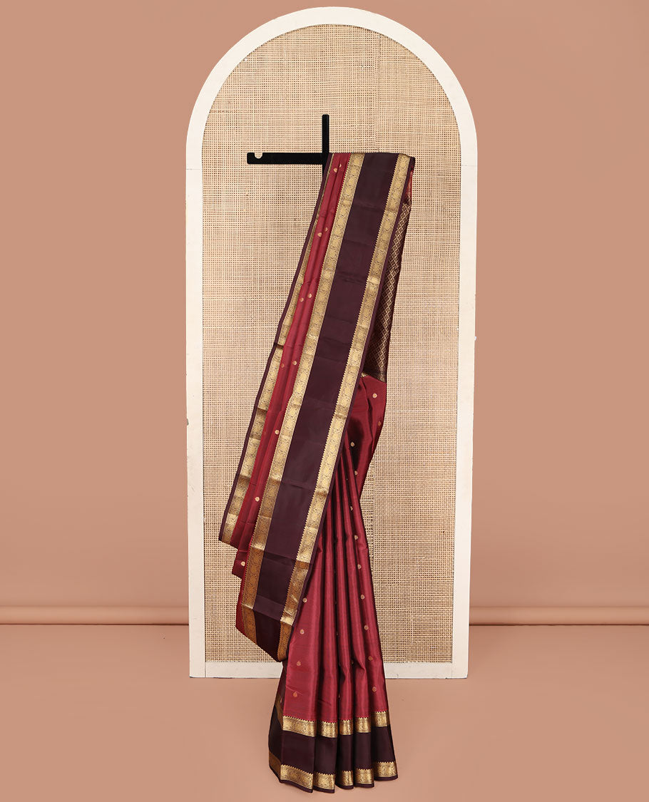 Red Vasundhara Lite Silk Mix Saree, Embellished with Zari Buttas on Its Body, Complemented by a Contrast Rettai Pettu Border of Kodi Visiry Designs, Boldly Accentuated Pallu of Jaal Designs, and Paired with a Contrast Blouse