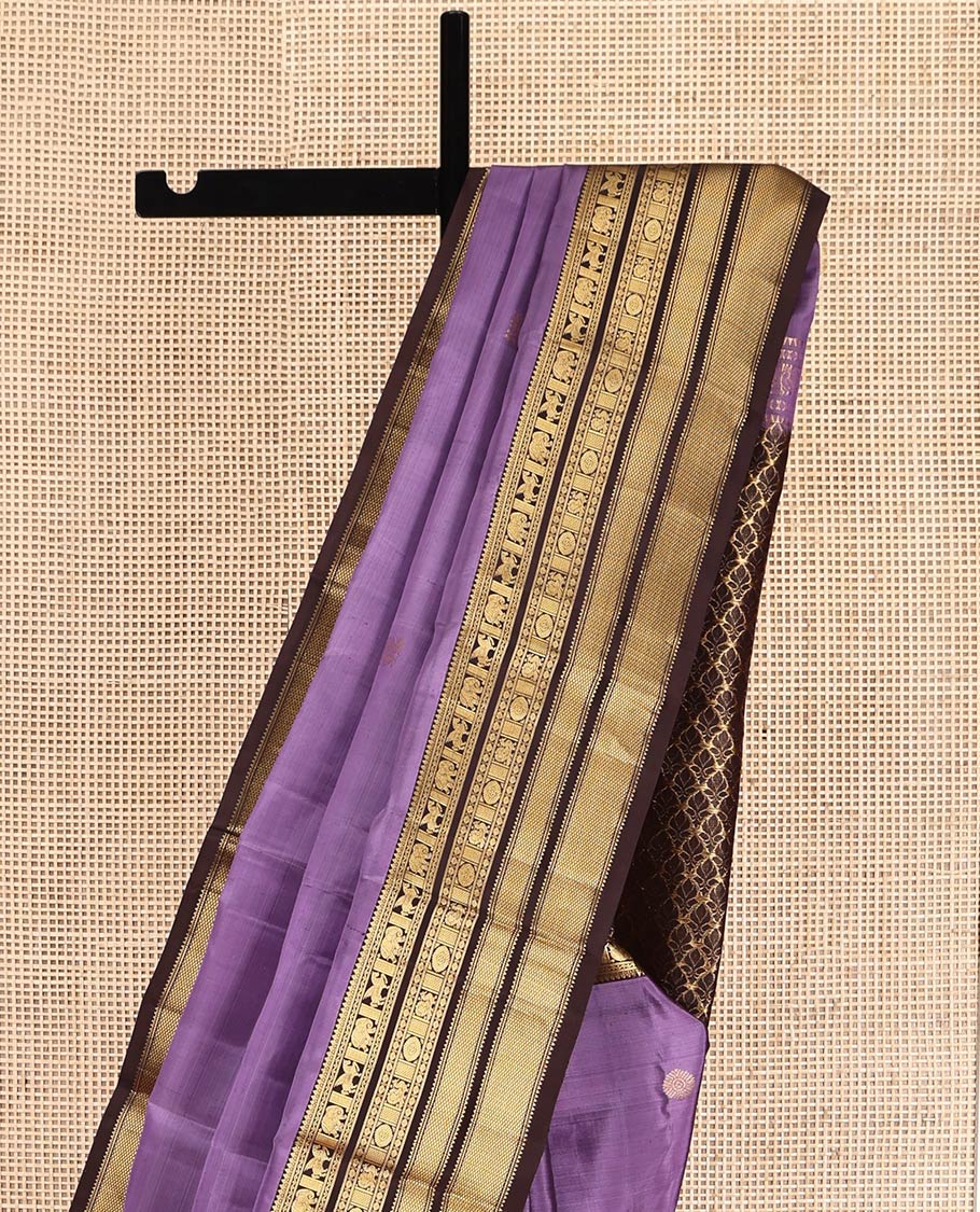 Lavender Mayil-Chakram Buttas Vasundhara Silk Saree, Contrast Border of Thilakam, Neli, Yaanai, Kuthirai, Mayil Chakram, Rudraksha, and Mayil Kann, Grand Pallu, and a Contrast Blouse