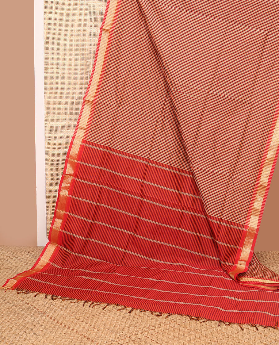 Red checked poly cotton saree with contrast zari design border & checked pallu