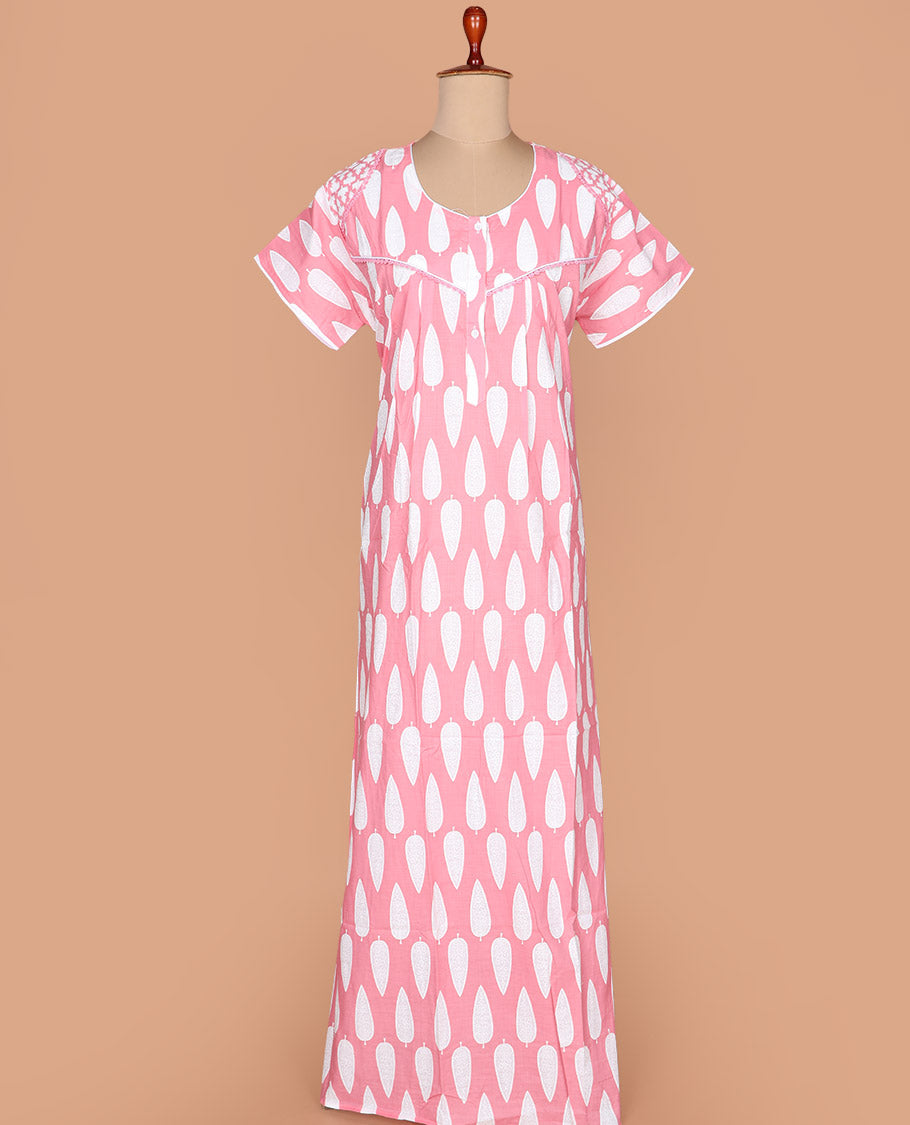 Pink pine tree motifs printed with round necked lace work half-sleeve cotton nighty