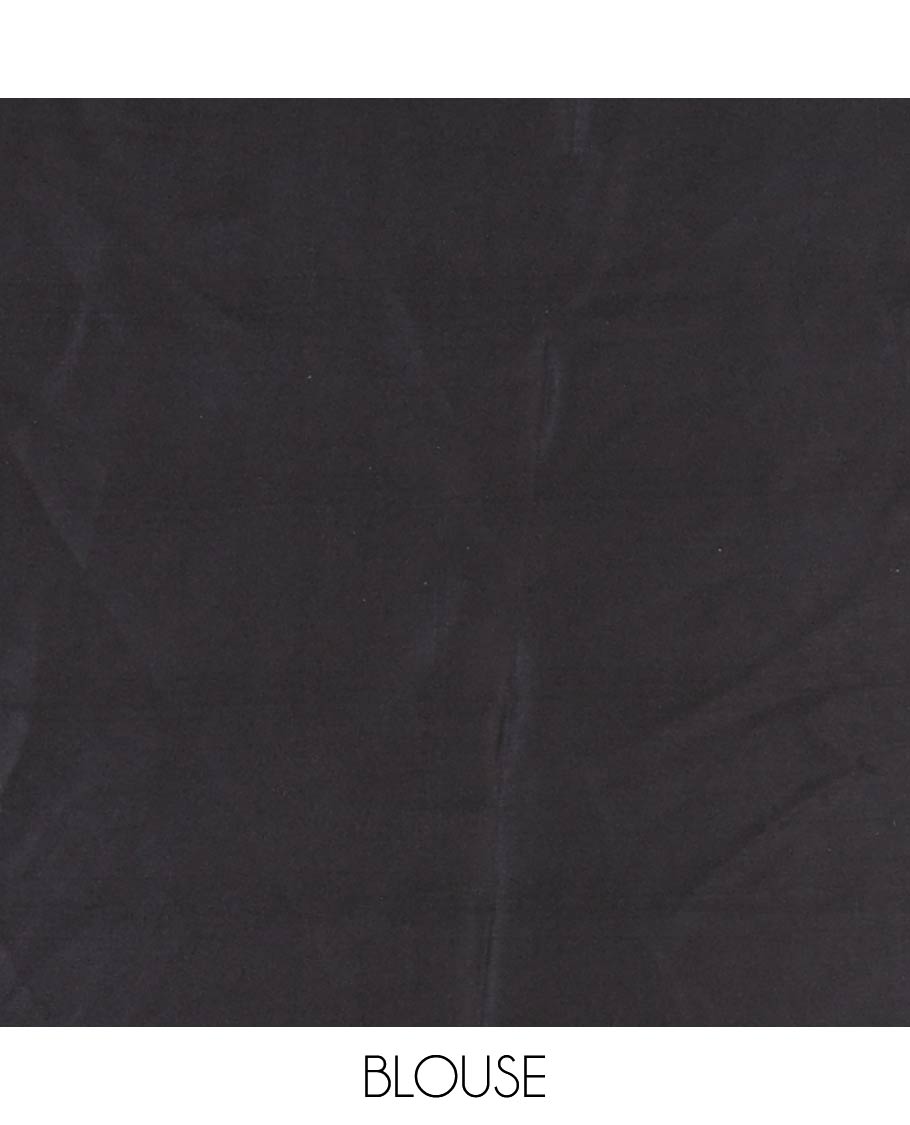 Bordeless black with violet printed design modal crepe saree & printed pallu along with plain blouse