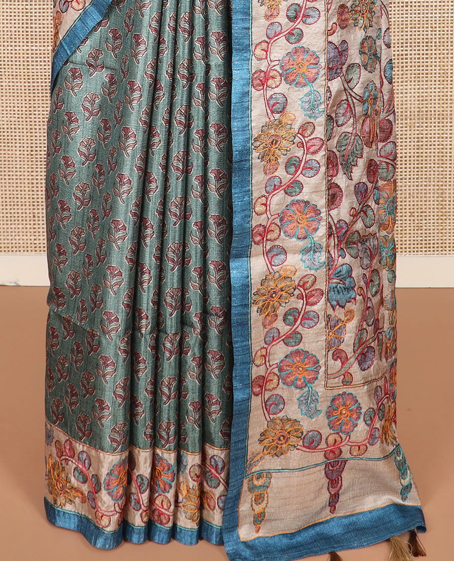 Green floral motifs printed tussar silk saree, contrast border and pallu of floral creeper print and embroidery