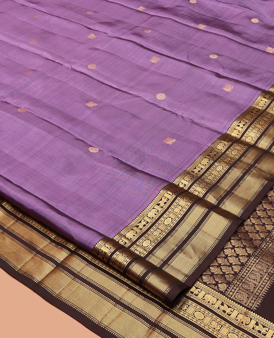 Lavender Mayil-Chakram Buttas Vasundhara Silk Saree, Contrast Border of Thilakam, Neli, Yaanai, Kuthirai, Mayil Chakram, Rudraksha, and Mayil Kann, Grand Pallu, and a Contrast Blouse
