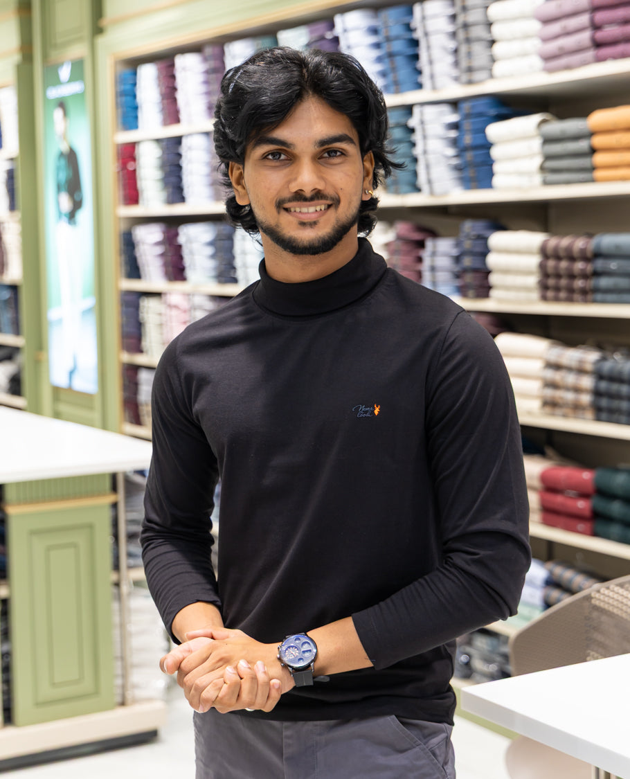 Black Plain Cotton-Blended Turtleneck T-Shirt Comes with Full Sleeves, a Slim Fit, and Regular Length