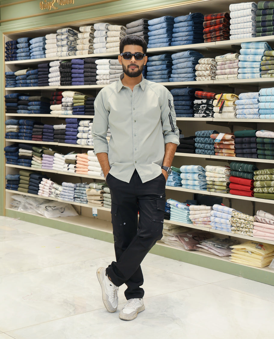 Light Green Cotton-Blended Casual Shirt Features Back Print, Full Sleeves, Spread Collar, Regular Fit and Regular Length