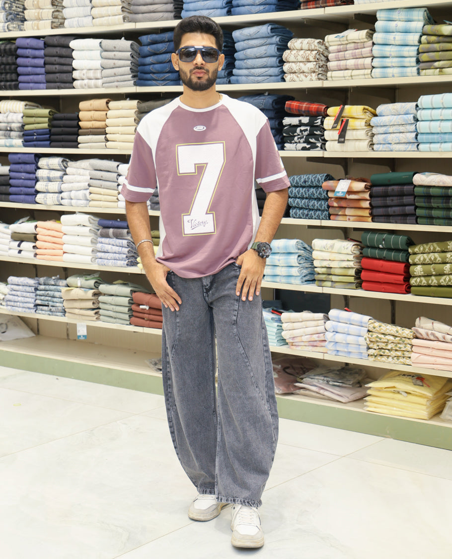 Mauve Cotton-Blended Oversized Printed Jersey-Style T-shirt Comes with Half-Sleeves, Round Neck, and Regular Length