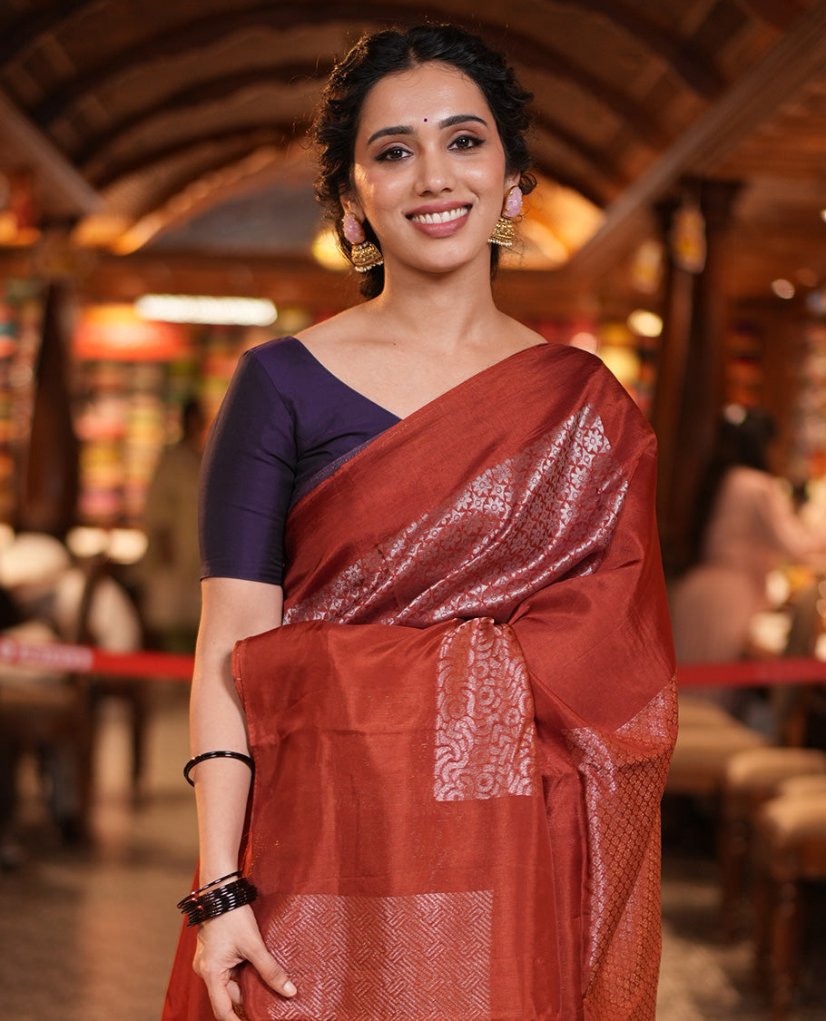 Borderless Rust Chanderi Cotton Saree, Steeped in the Richness of Zari Big Square Buttas All Over Its Body, Highlighted by Geometric Patterned Pallu and Paired with a Matching Blouse