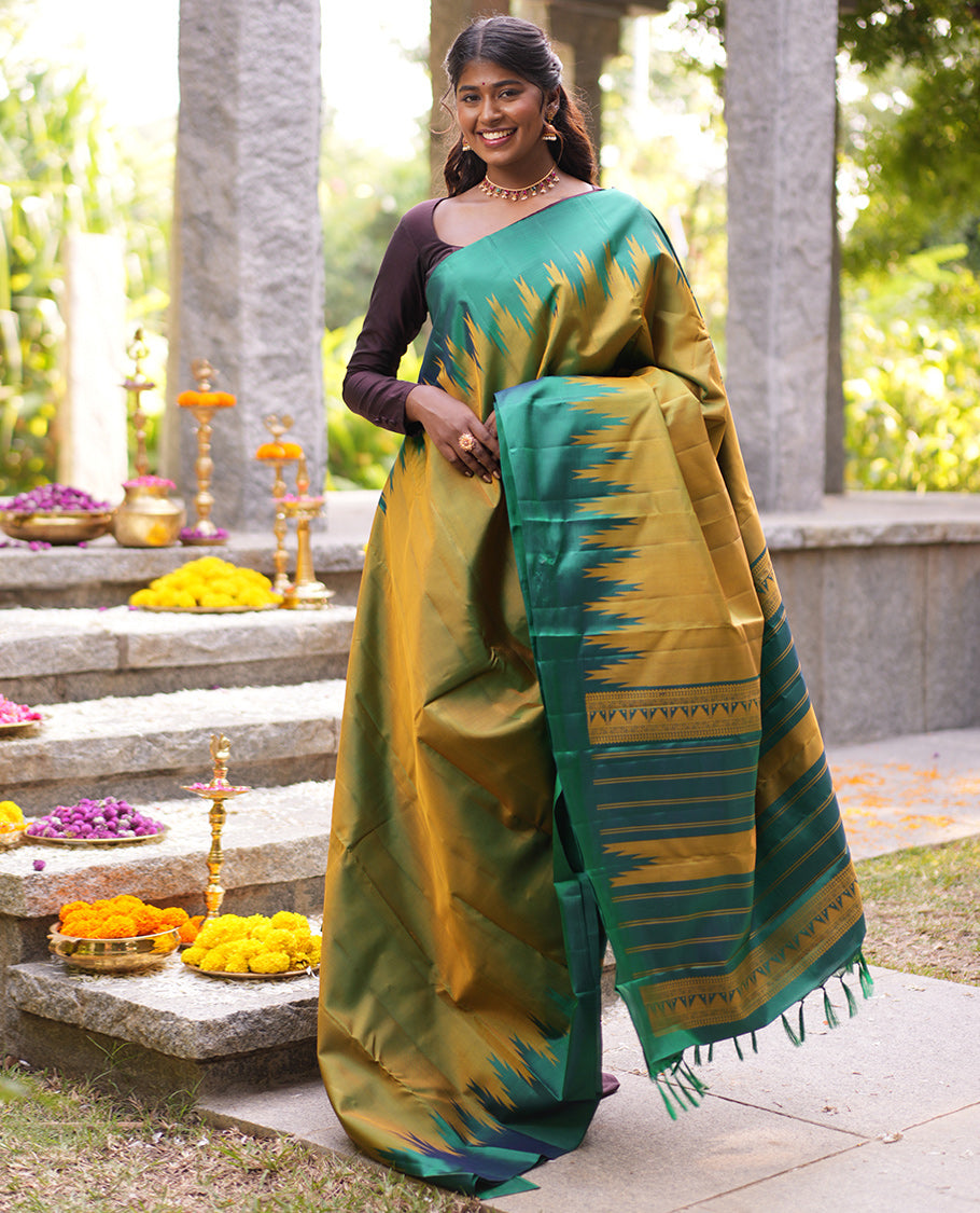 Golden Green-Peacock Green Plain Vasundhara Silk Saree