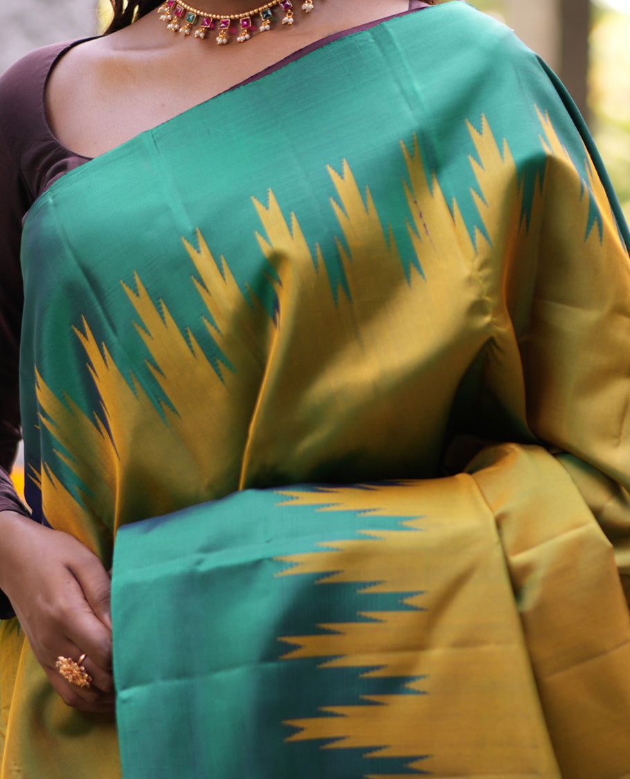 Golden Green-Peacock Green Plain Vasundhara Silk Saree