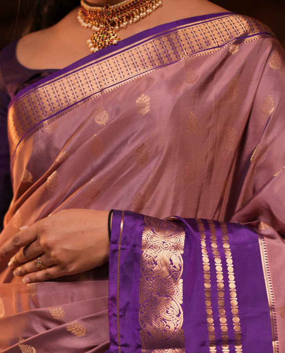 Onion Pink-Violet Vasundhara Lite Silk Mix Saree