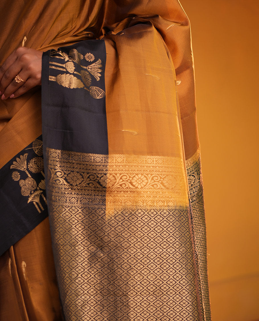 Mehendi Gold Muniya Buttas Vasundhara Lite Silk Mix Saree, Contrast Border, Jaal Pallu, Contrast Blouse