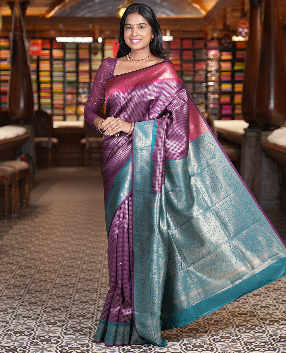 Lavender Zari Checked Litchi Saree with Contrast Ganga-Jamuna Border, Grand Pallu, and a Contrast Blouse