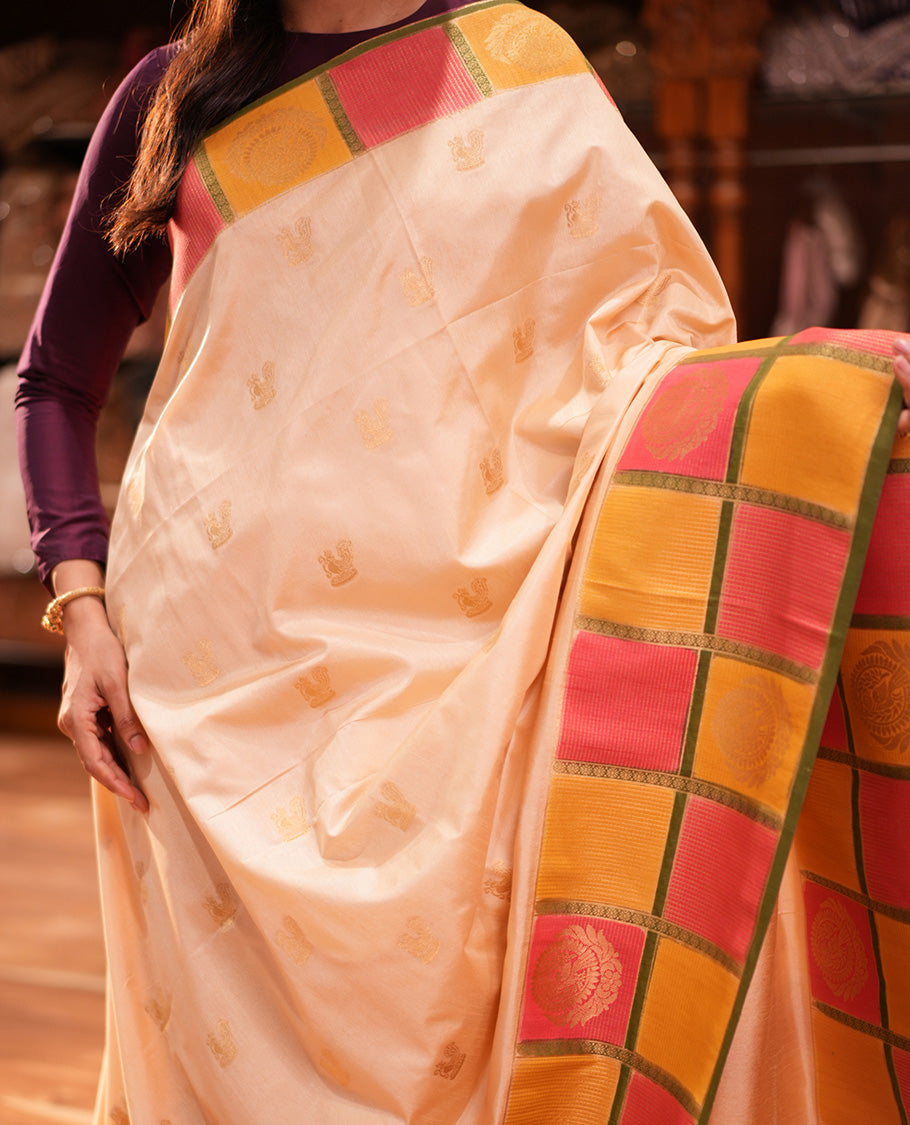 Pink Raw Motifs Saree