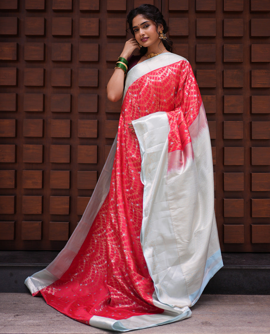 Red-Blue Scallop Jacquard Budget Silk Saree, Contrast Traditional Border, Jaal Pallu, and Contrast Blouse