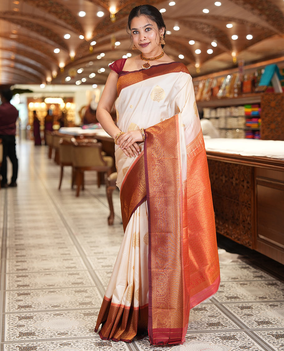 Off-White Art Silk Saree, Entralled with Zari Buttas, Contrast Traditional Border, Grand Pallu and Matching Blouse