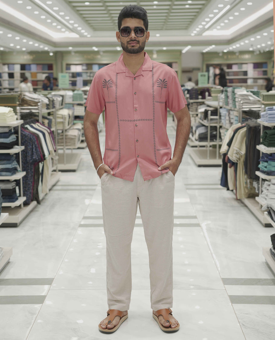 Tomato Cotton-Blended Casual Shirt, Subtle Sparkled with Contemporary Prints, Comes with a Cuban Collar, Half-Sleeves, Regular Fit, and Regular Length