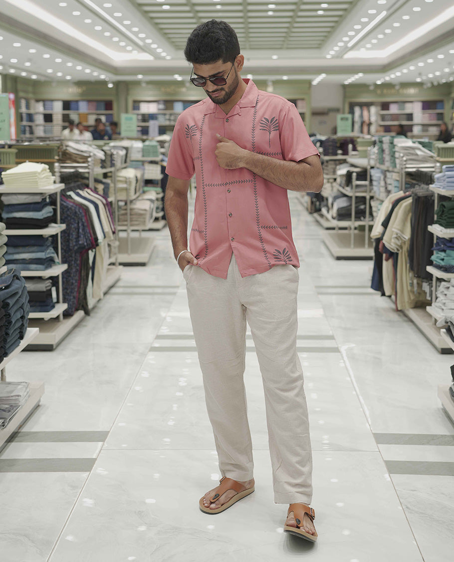 Tomato Cotton-Blended Casual Shirt, Subtle Sparkled with Contemporary Prints, Comes with a Cuban Collar, Half-Sleeves, Regular Fit, and Regular Length