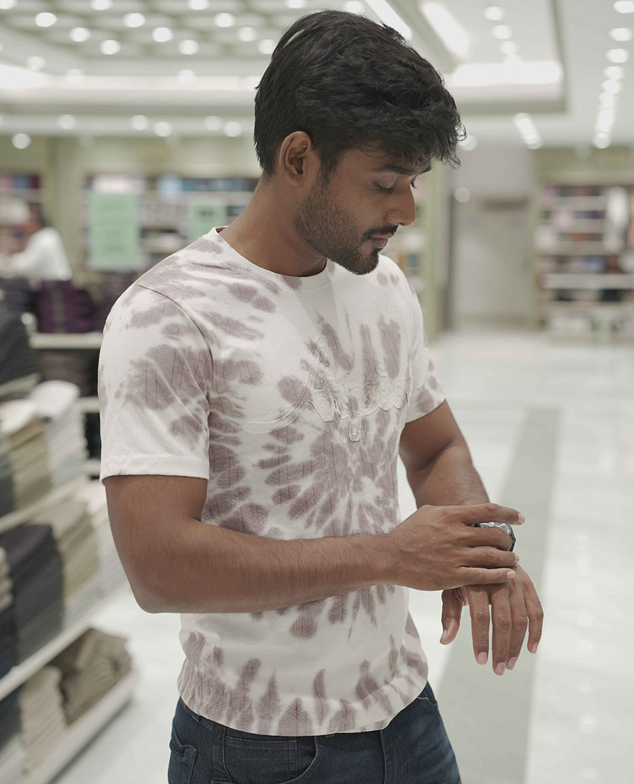 Purple Cotton-Blended T-Shirt, Subtly Designed with Tie-Dye Style Shibori Print, Comes with a Crew-Neck, Half-Sleeves, Slim Fit, and Regular Length