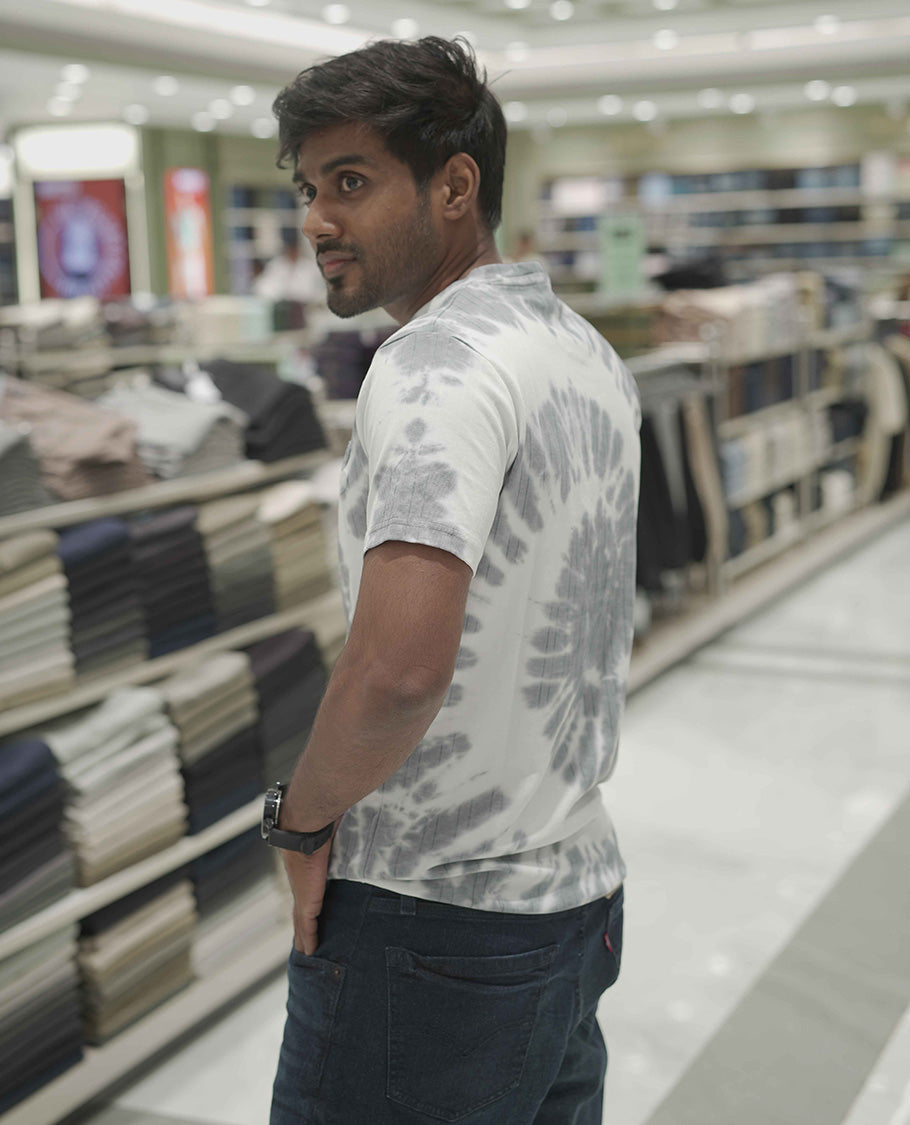 Grey Cotton-Blended T-Shirt, Subtly Designed with Tie-Dye Style Shibori Print, Comes with a Crew-Neck, Half-Sleeves, Slim Fit, and Regular Length