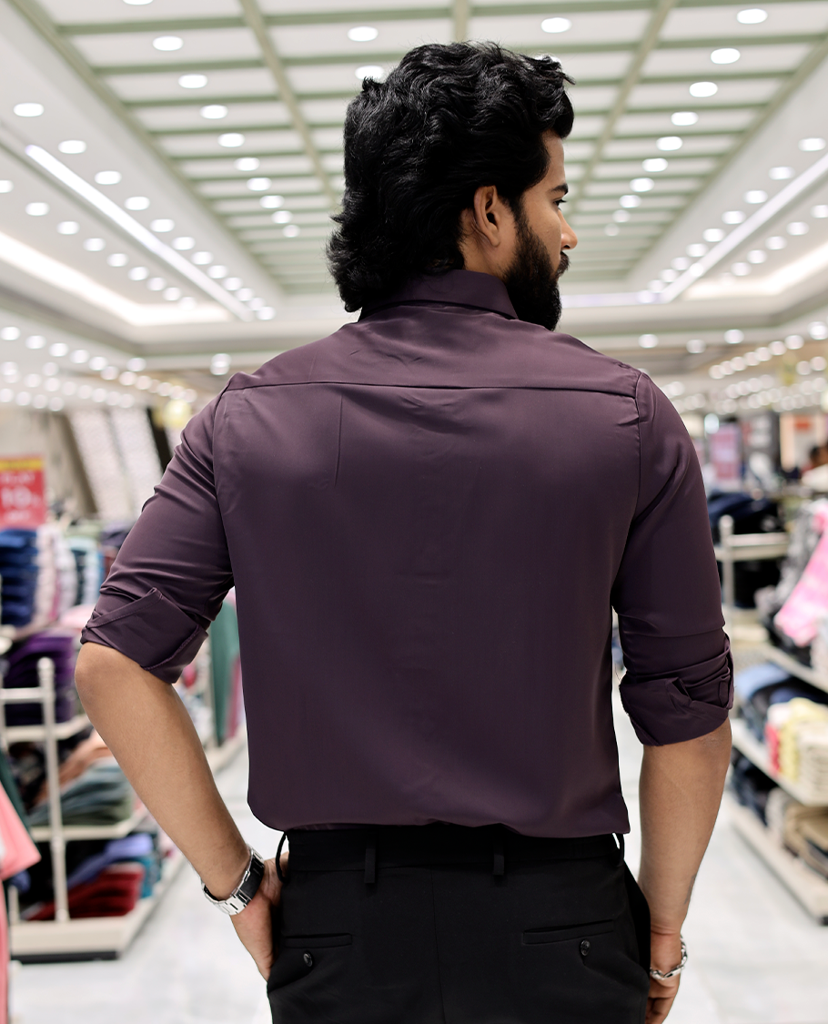 Burgundy Solid Poly-Blended Formal Shirt Features Full Sleeves, a Slim Fit, a Spread Collar, and Regular Length