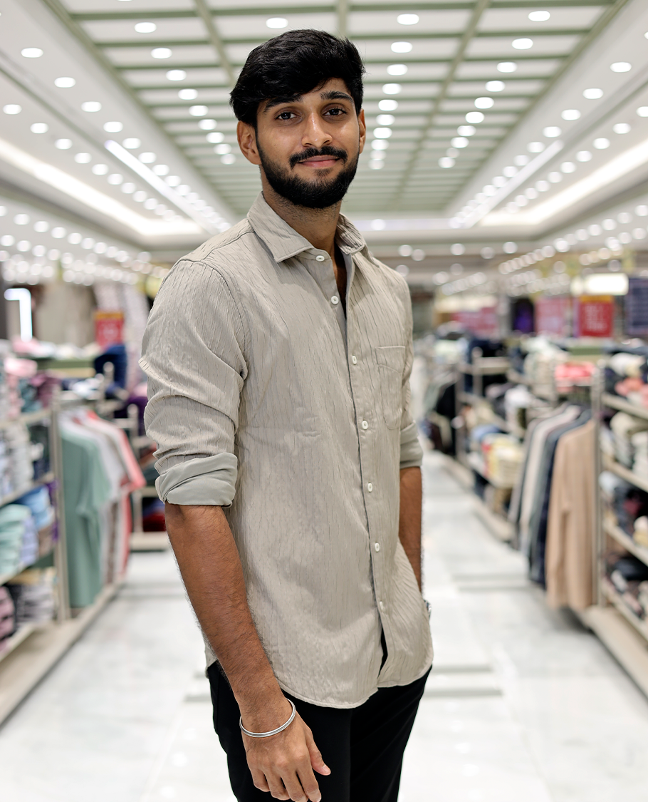 Beige Crushed Cotton-Blended Casual Shirt Features Full Sleeves, a Spread Collar, a Slim Fit, and Regular Length