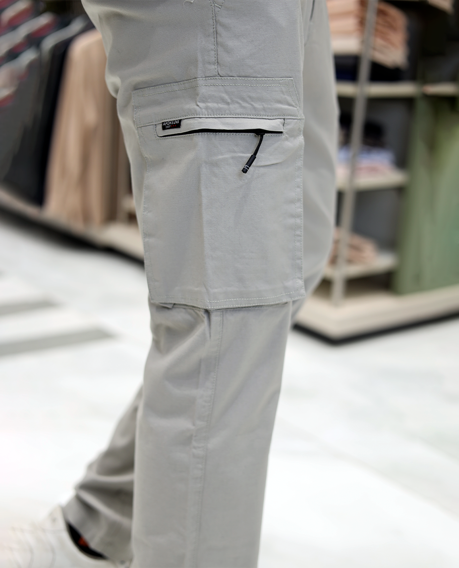 Grey Plain Cotton-Blended Cargo Trousers Features a Regular Fit, Belt Loops, and Regular Length