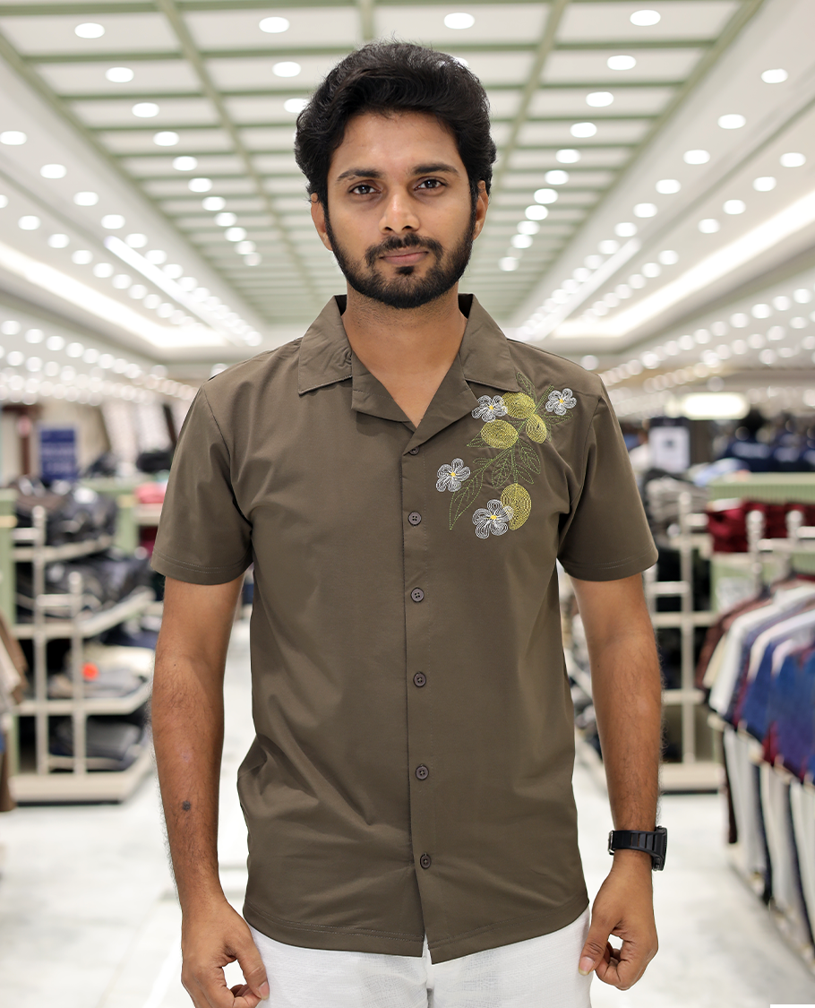 Green Cotton-Blended Casual Shirt Comes with Floral Motifs Knitted Embroidery, Cuban Collar, Half Sleeves, Boxy Fit, and Regular Length