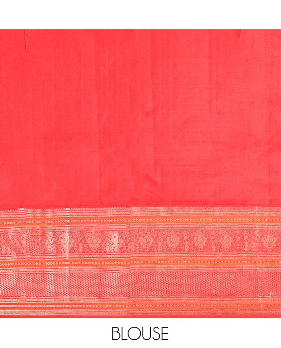 Green mayil chakram with zari checked Vasundhara silk saree, contrast intricate pallu, and border of thilakam mokku, diamond, and iruthalai pakshi designs