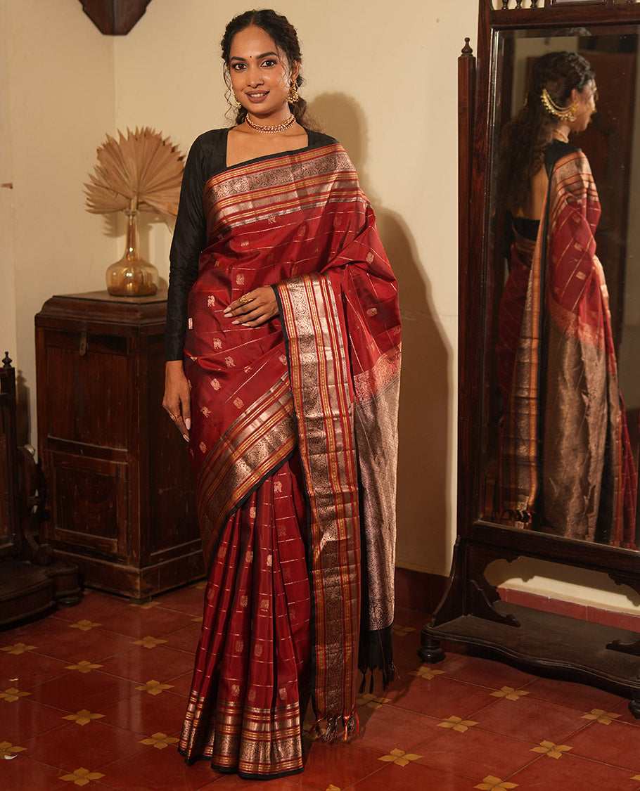 Maroon Striped-Mayil Buttas Vasundhara Silksaree, Contrast Border of Mayil Kann,Mayil, and Yaali, Jaal Pallu, and a Contrast Blouse