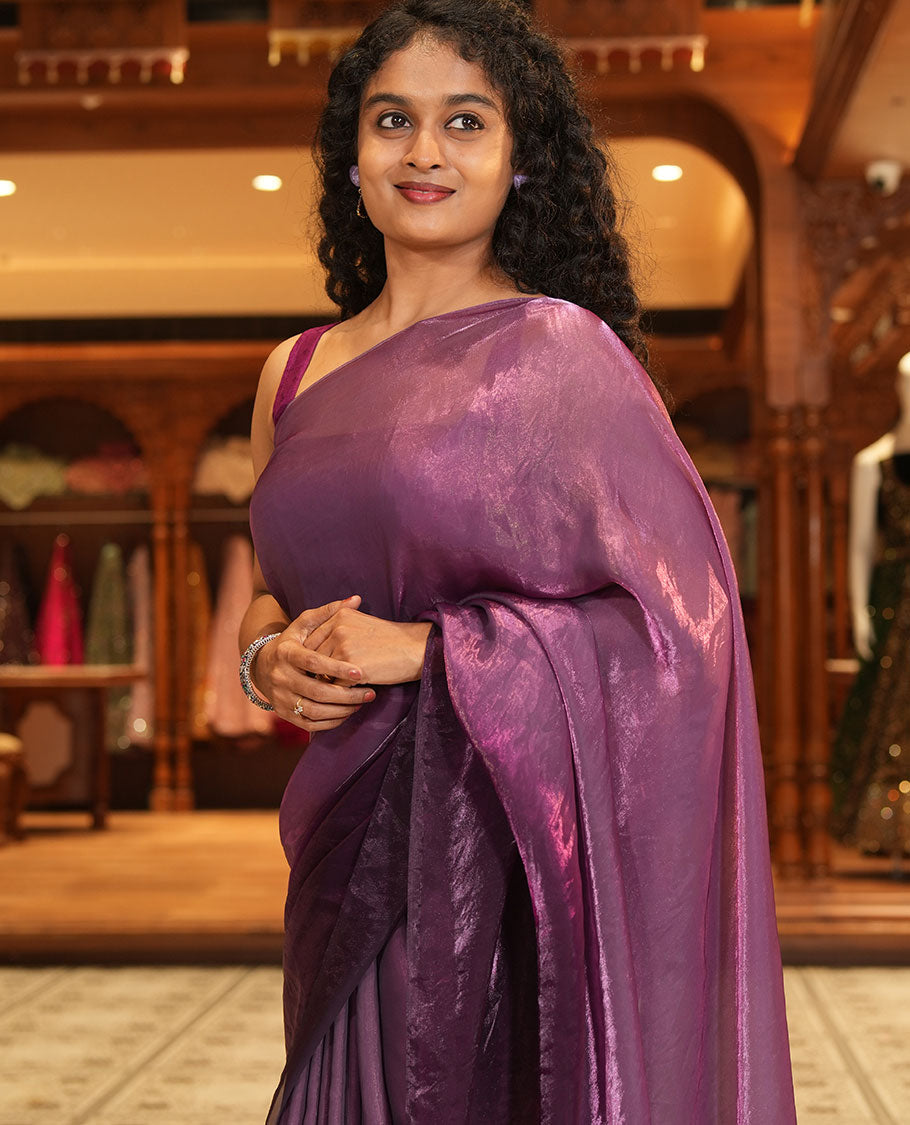 Purple Fendy Chiffon Saree Subtly Sparked with Plain Dual-Tone Ombre-Style Design, Self-Pallu of Tassels, and a Plain Blouse