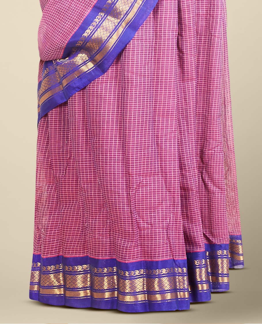Purple micro-checked design gadwal silksaree, contrast traditional zari design border & pallu of zari stripes
