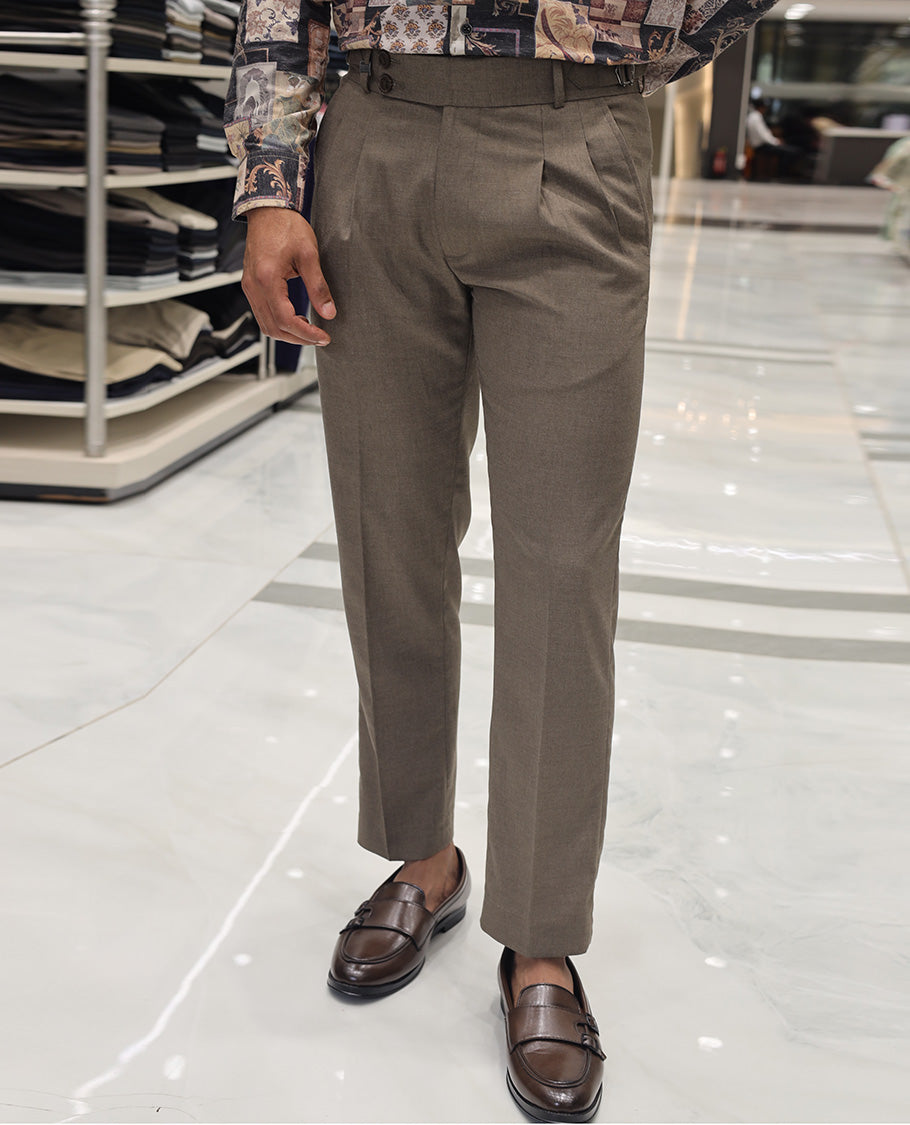 Dark Grey Plain Poly Viscose Blended Formal Trousers Come with a Slim Fit and Regular Length