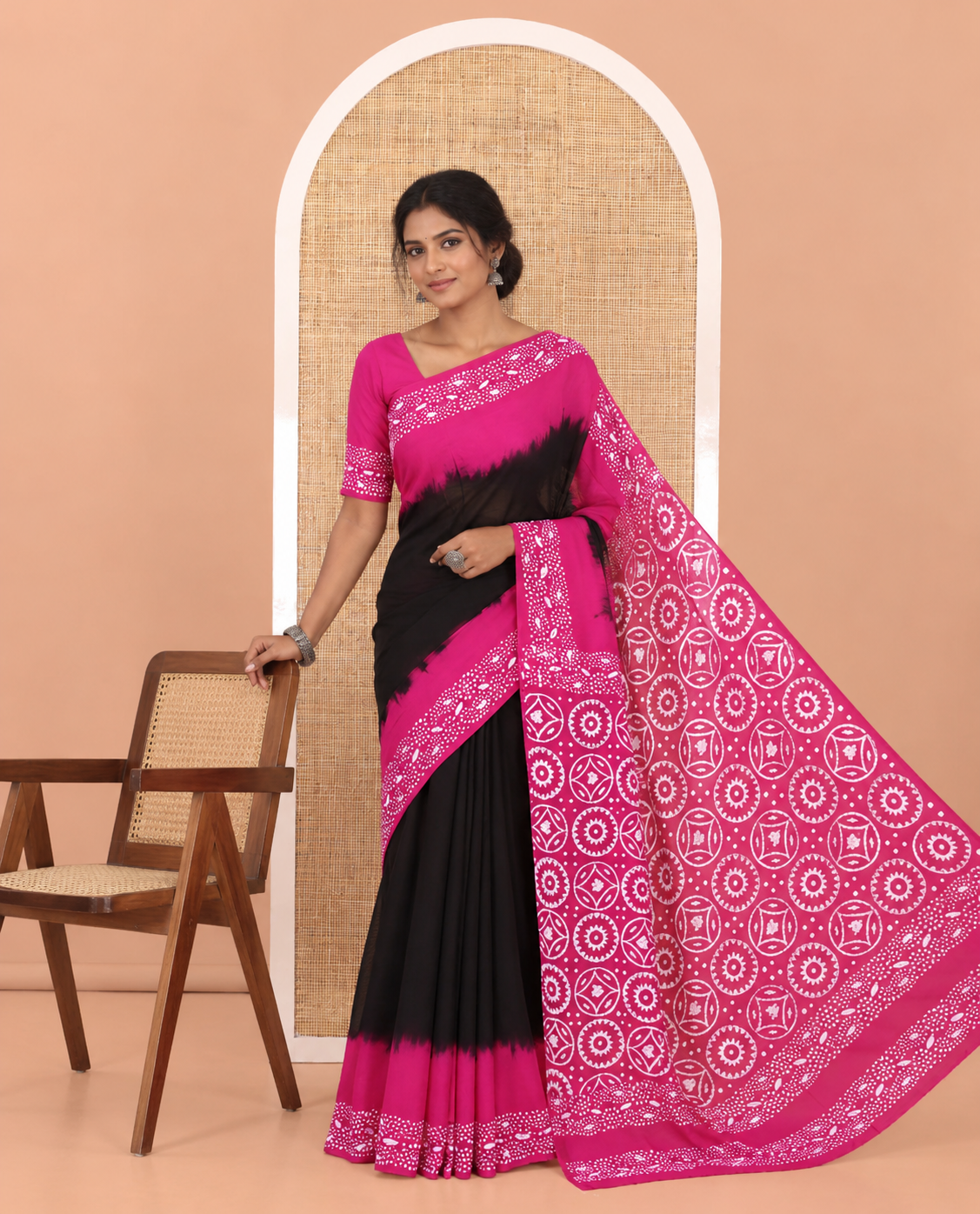 Black-Magenta Plain 60gm Georgette Saree, Contrast Batik Floral Printed Border, Batik Geometric Printed Pallu, and a Matching Blouse